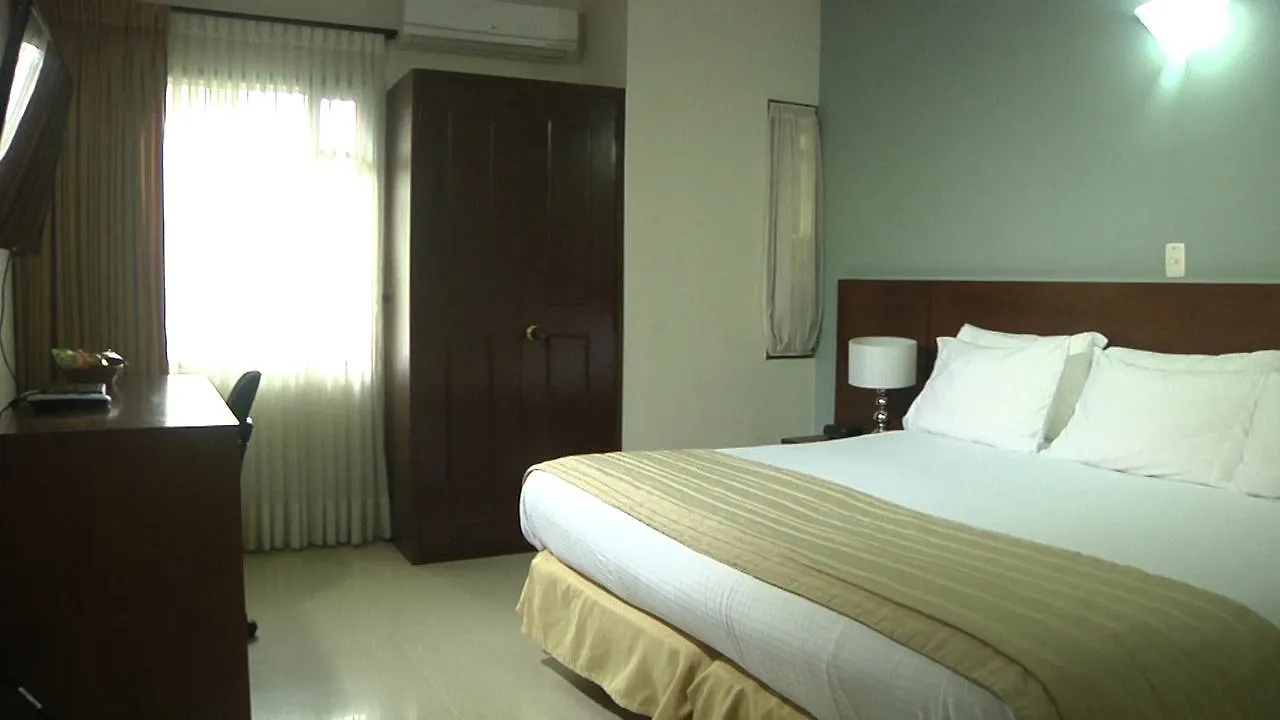 Hotel Poblado Campestre Medellin