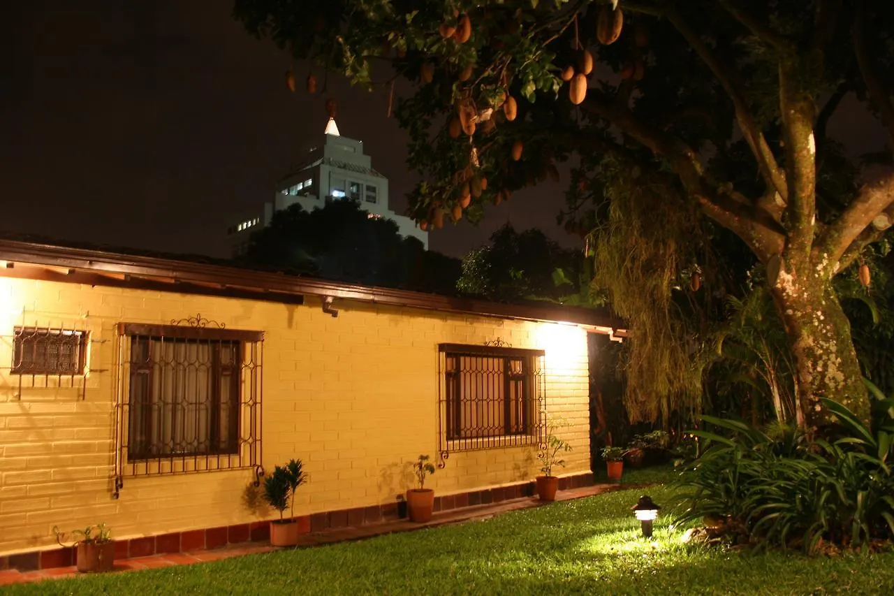 Hotel Poblado Campestre Medellin 3*,