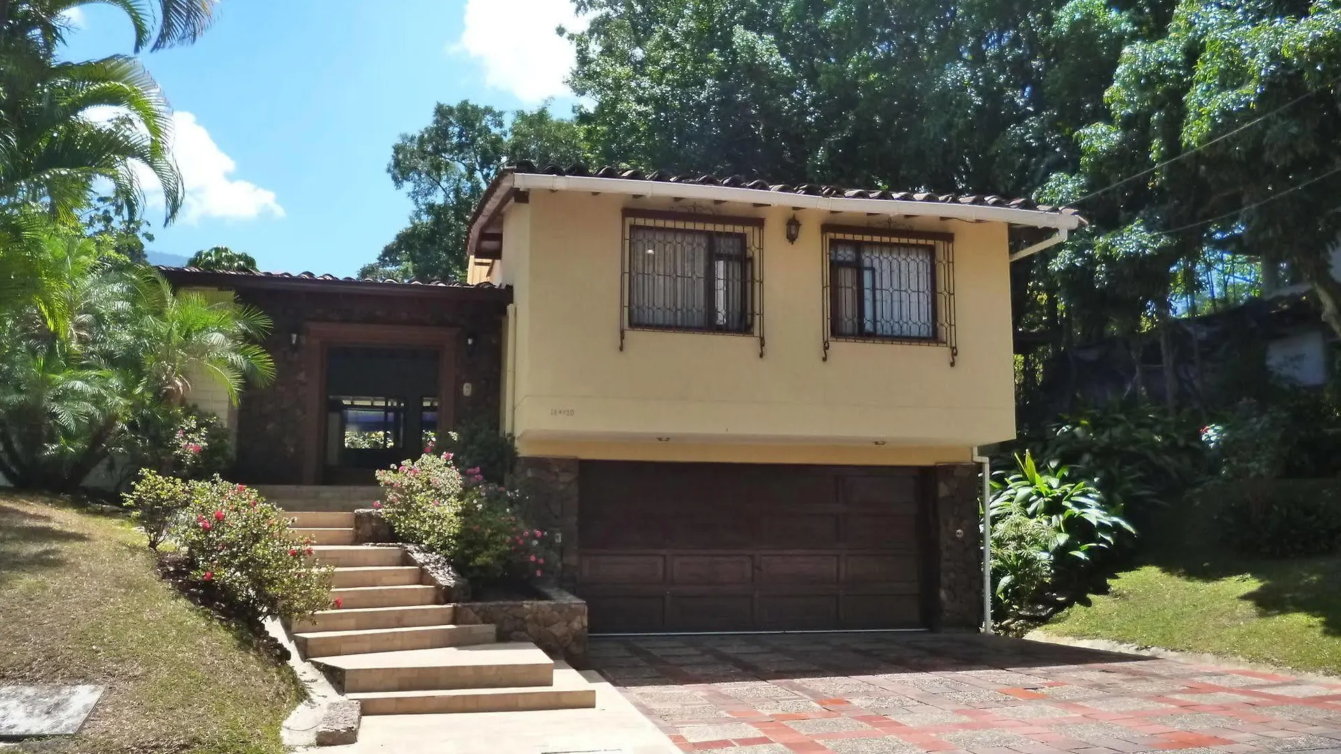 Hotel Poblado Campestre Medellin 3*,  Colombia