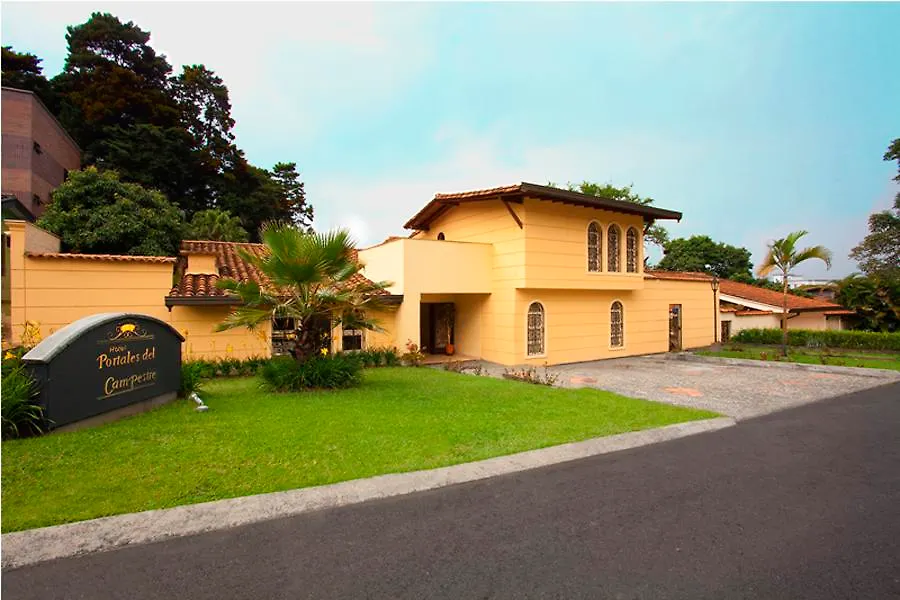 Hotel Poblado Campestre Medellin
