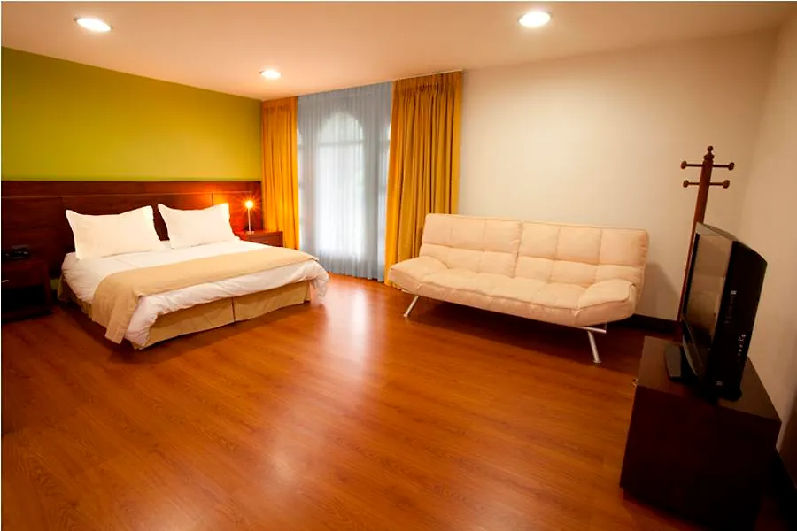 Hotel Poblado Campestre Medellin