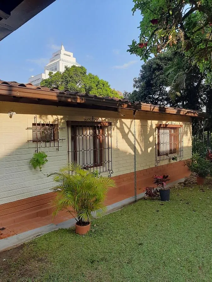 Hotel Poblado Campestre Medellin