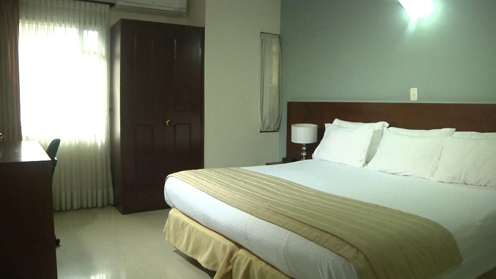 ***  Hotel Poblado Campestre Medellín Colombia