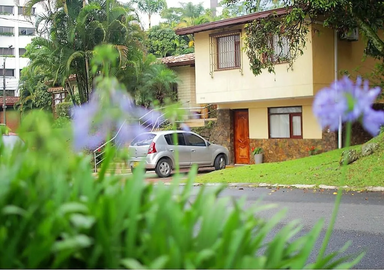 Hotel Poblado Campestre Medellín