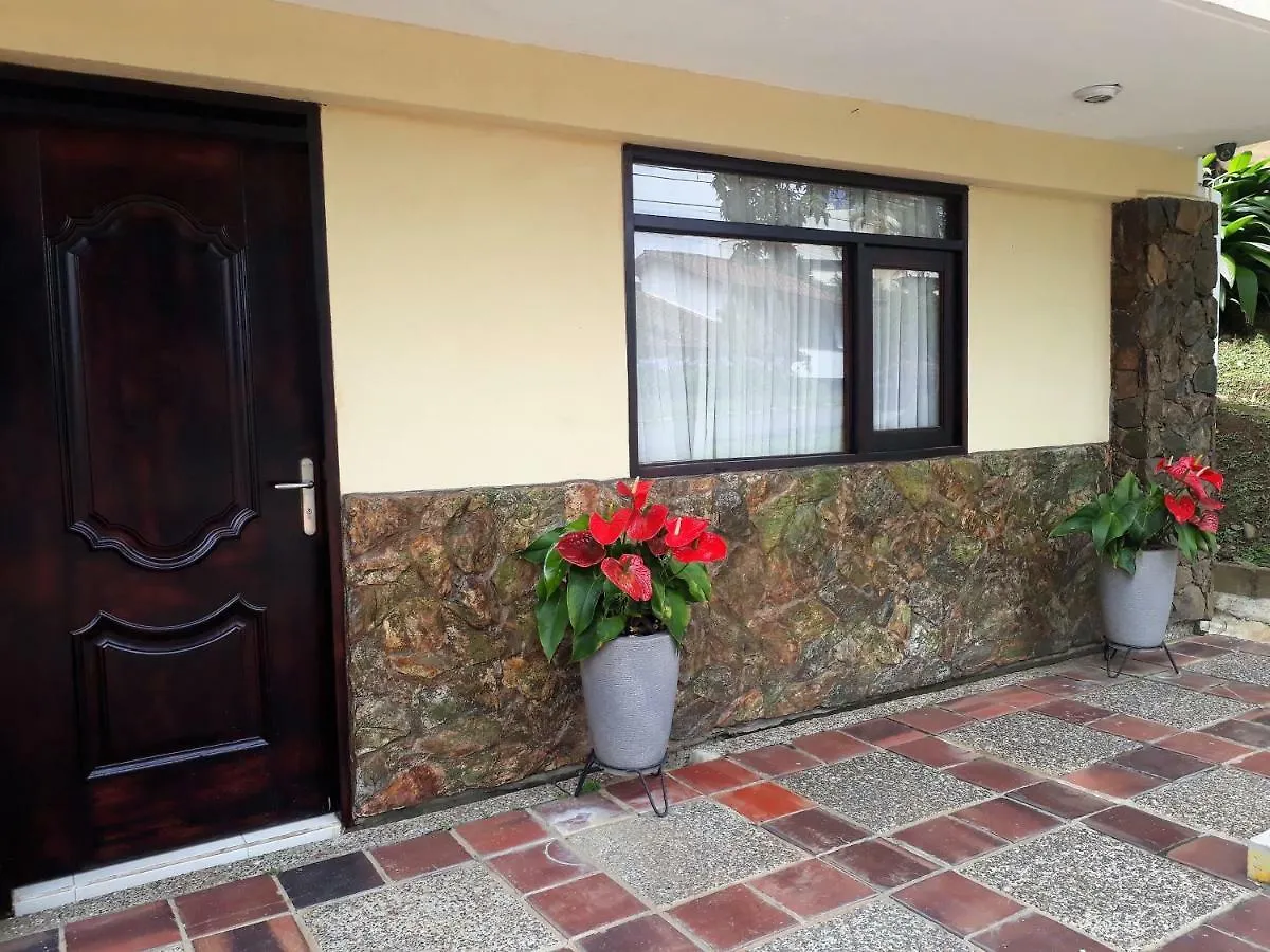 ***  Hotel Poblado Campestre Medellín Colombia